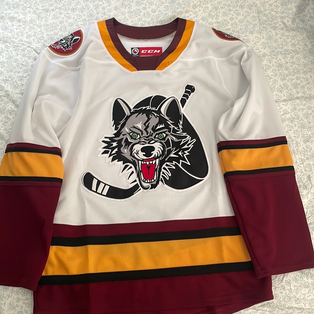 Wolves jersey